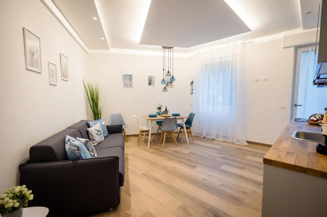 Elegant House By The Sea Rapallo - 50 Meters From The Beach ,Near Portofino Apartment