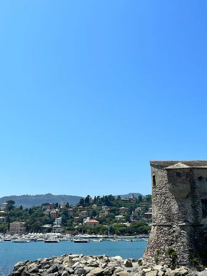 Elegant House By The Sea Rapallo - 50 Meters From The Beach ,Near Portofino 0*,  Italy